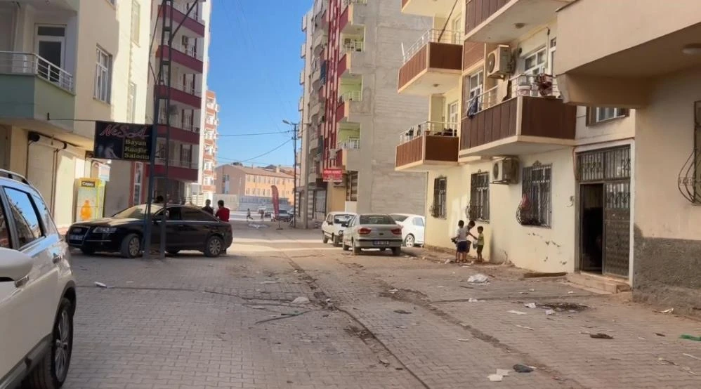 Balkondan düşerek ağır yaralanan down sendromlu küçük kız kurtarılamadı