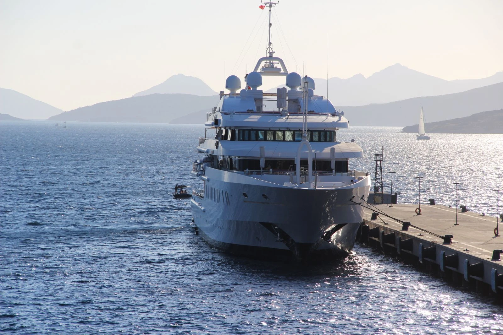 118 milyon dolarlık yüzen saray Bodrum’da