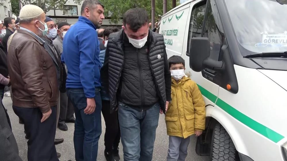 Eşini ve bebeğini kaybeden baba ayakta durmakta zorlandı