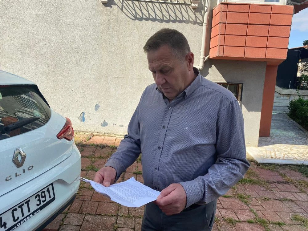 Telefonun ekranına bakınca hayatının şokunu yaşadı! Saniyeler içinde binlerce lira dolandırıldı