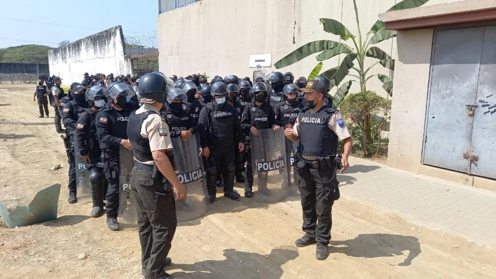 Ekvador’da cezaevlerinde şiddet: Mahkumlar polise ateş açtı