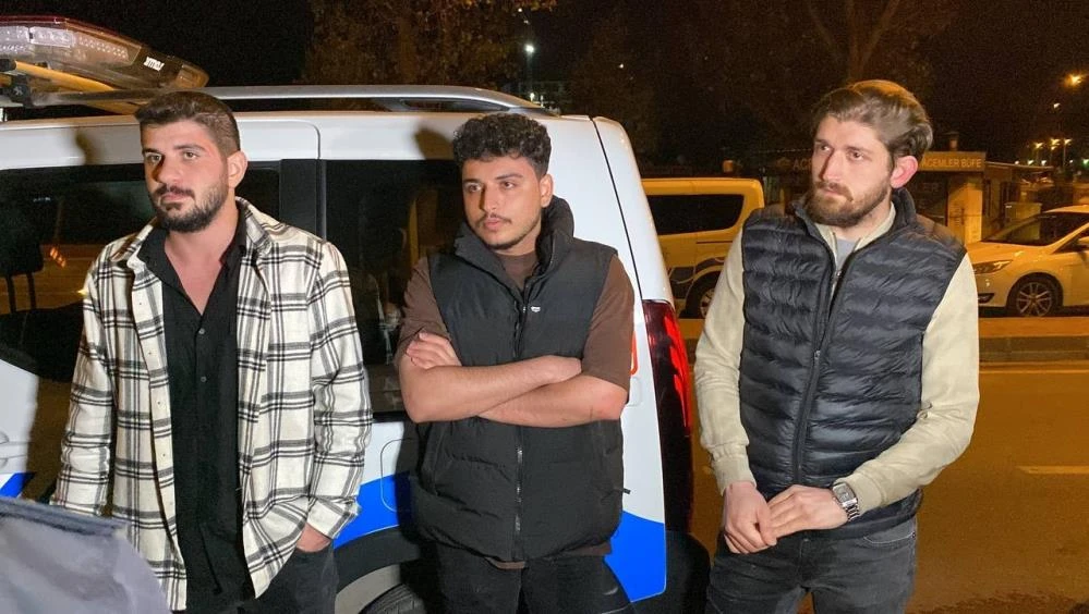 Polisin önünde driftin sonu kazayla bitti! 50 km sonunda yakayı ele verdiler