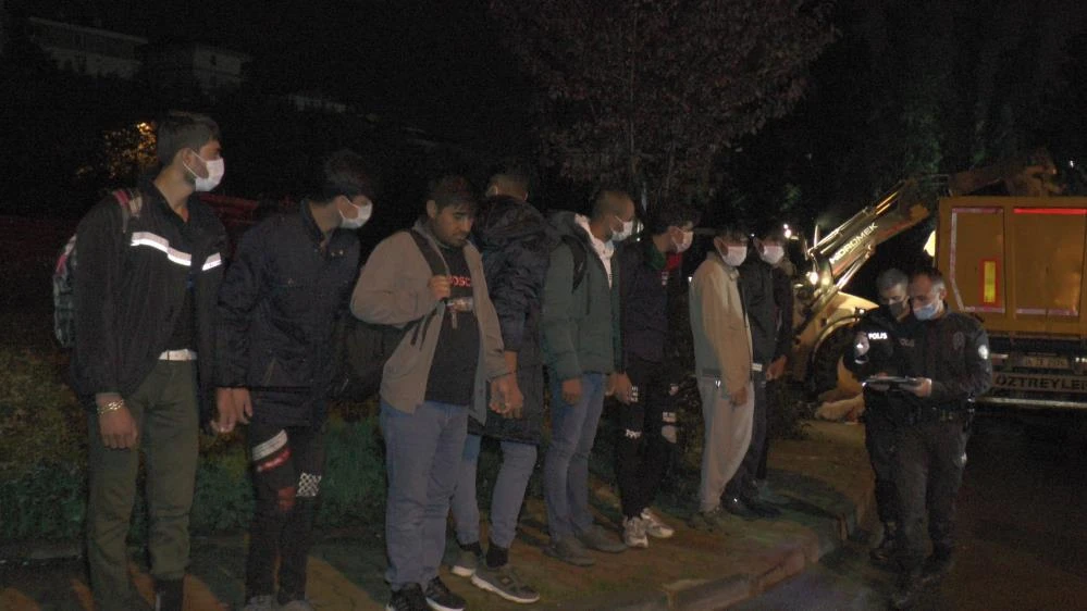 Kağıt toplayıcılarına bir baskın daha! Sancaktepe depolarına operasyon yapıldı