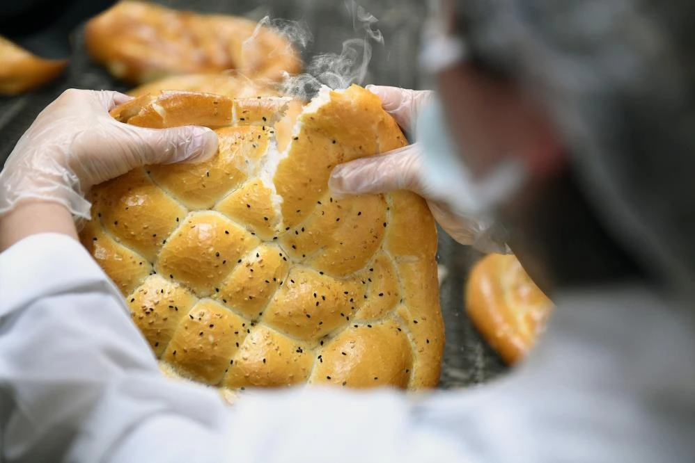 Mersin’de ekmeğe zam geldi: 230 gram 2 lira oldu