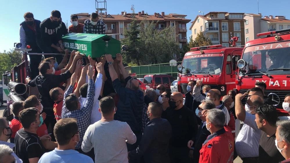 İtfaiye eri hastane randevusuna saatler kala kalbine yenik düştü