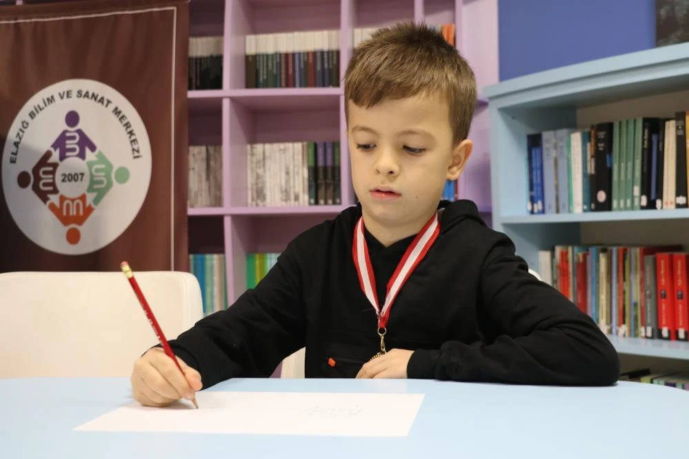 Matematiği sevmiyorum dedi, girdiği yarışmada dünya şampiyonu oldu