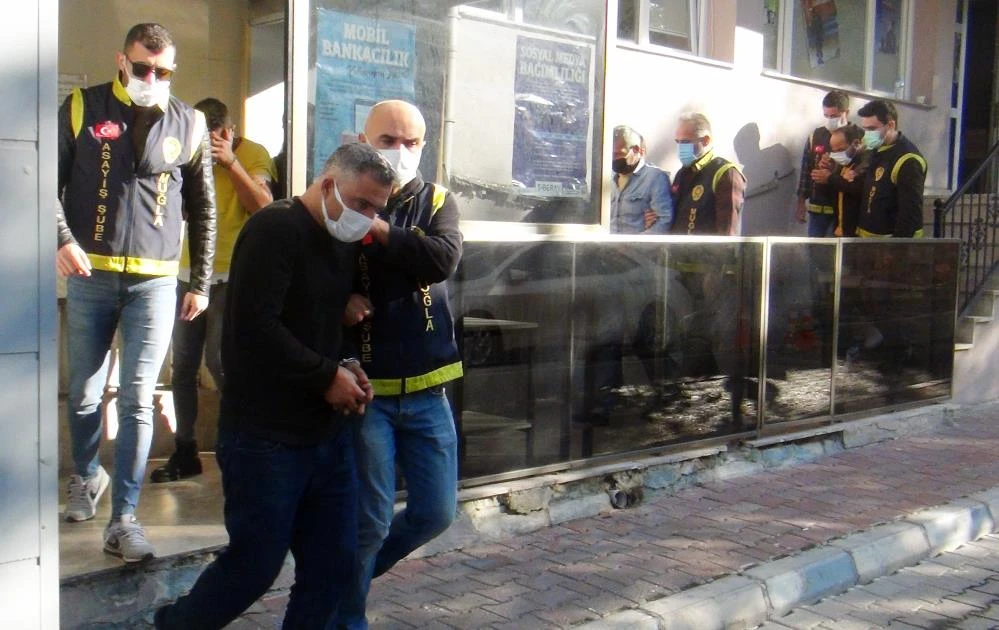 Mağdurlar arasında Canan Karatay da vardı! Dolandırıcı şebekesi yeniden yakalandı