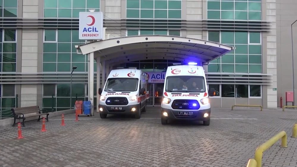 İş makinesi ile duvar arasına sıkışan işçi, feci şekilde can verdi