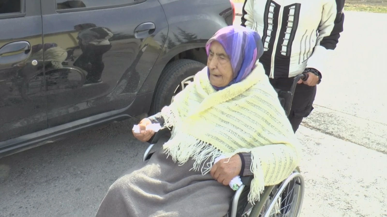 Kayseri’de Rus bakıcı eziyeti! Yaşlı kadının ağzına yastıkla basıp darp etti