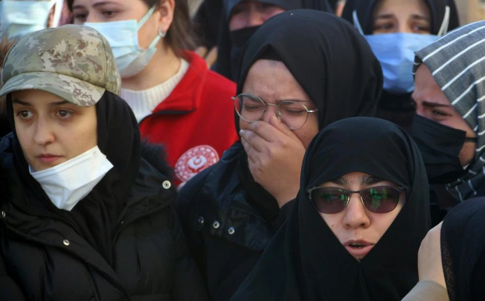 Aynı sınıfta okuyan askerler ortak kaderi paylaştı! 2 hafta arayla şehit oldular