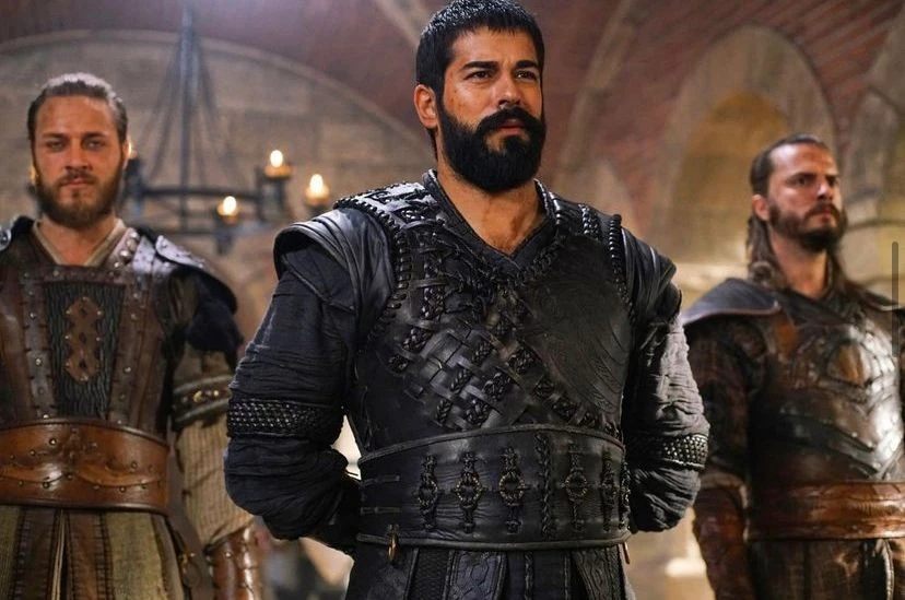 Burak Özçivit'e şok: 4 yıl 1 ay hapis cezası talep edildi