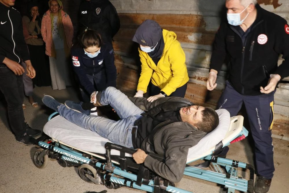 Ev sahibini gören hırsız balkondan atladı! 'Aşağı atlamadım, zaten aşağıdaydım'