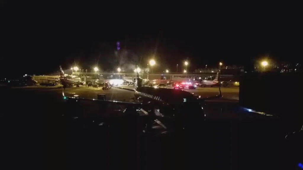 Washington’da havaalanı karanlıkta kaldı