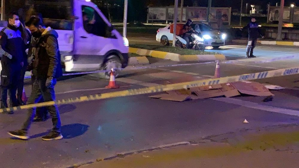 Yaşlı kadın tankerin altında kalarak can verdi