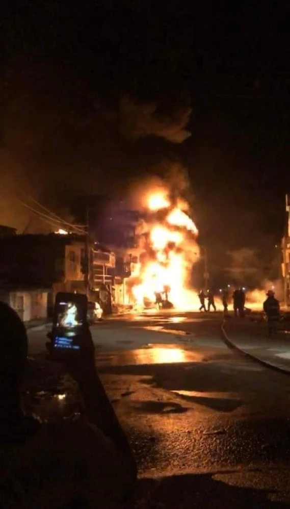 Son dakika! Haiti'de akaryakıt kamyonu patladı: En az 40 ölü