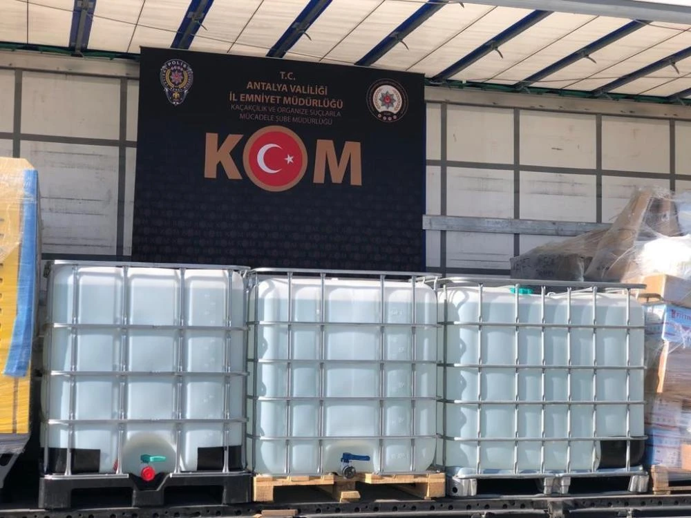Son dakika! Emniyetten Zehir operasyonu! 31 bin 343 litre sahte içki ele geçirildi