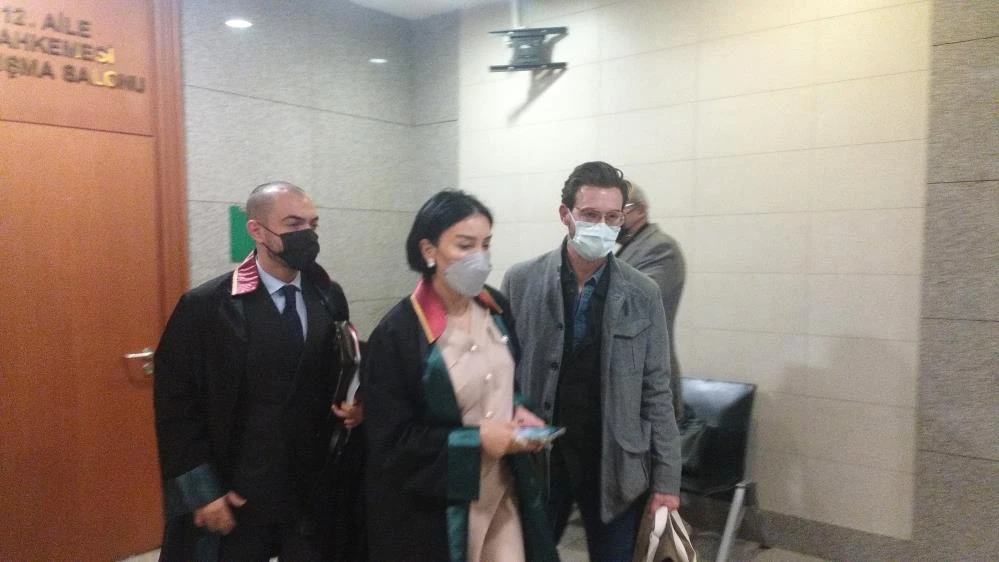 Danilo Zanna ile Tuğçe Demirbilek boşandı! 9 yıllık evlilik 20 dakikada bitti