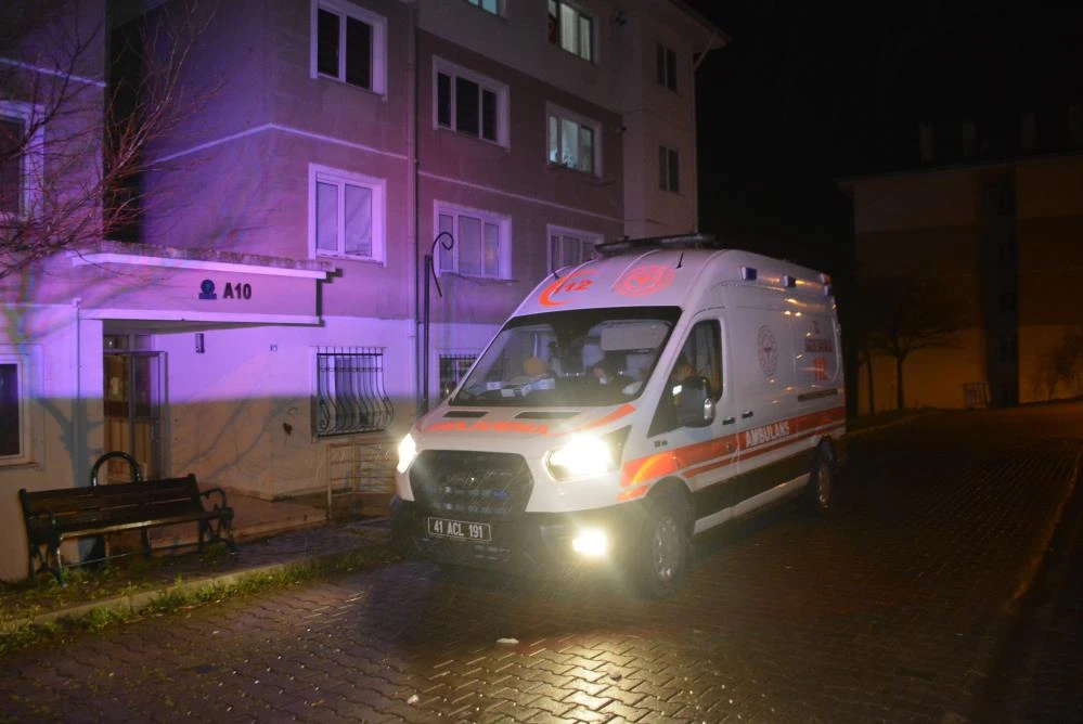 Bebeğinin ağlaması ele verdi! Genç anne doğalgaz borusuna asılı bulundu