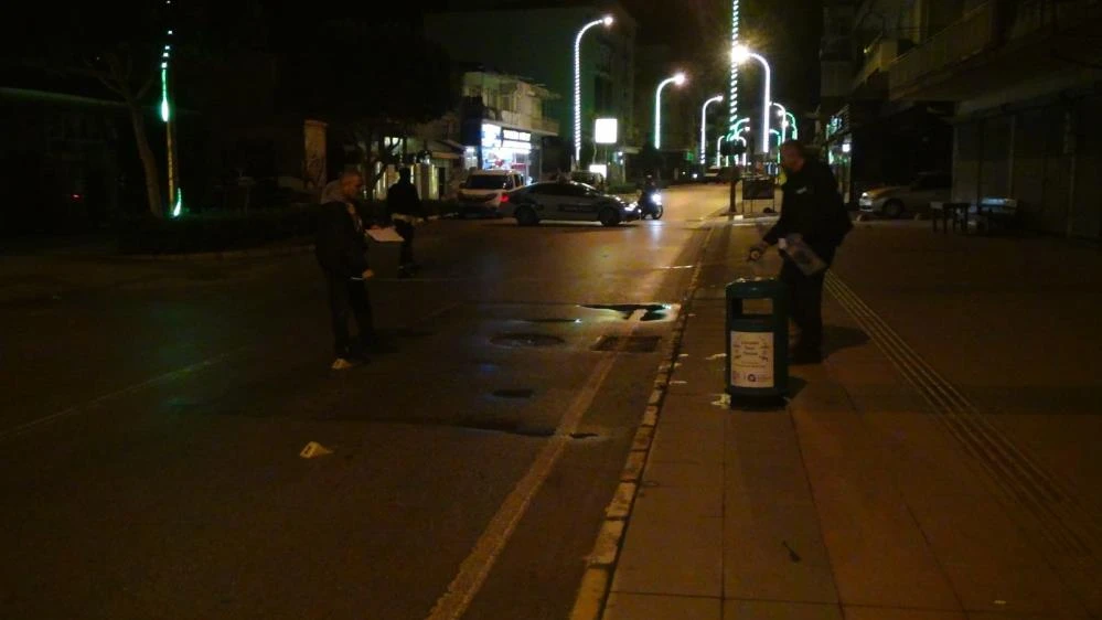 Eski eşinin yeni eşini öldürdü, öz oğlunu yaraladı