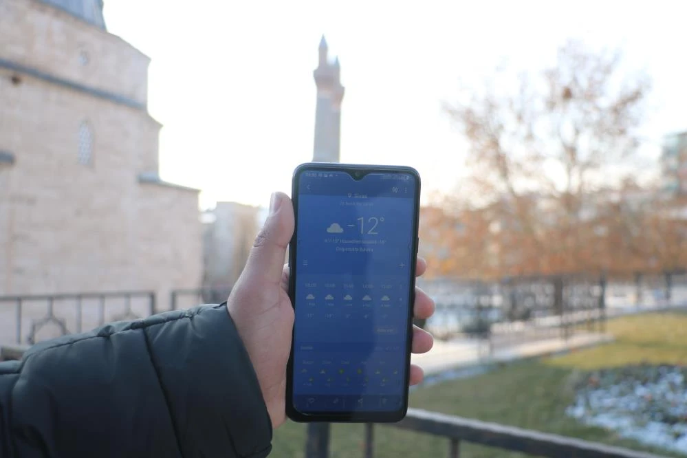 Sivas'ta termometreler -26.6 dereceyi gösterdi