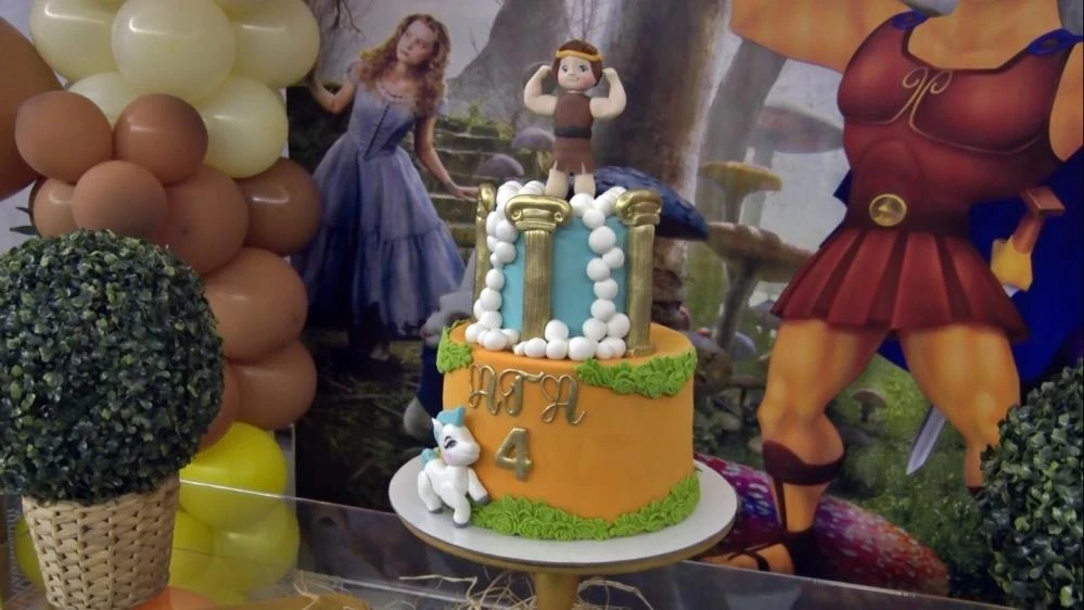 Doktorlar 3 ay dedi, o inat etti! 4 yıla 8 kez yoğun bakım sığdıran Ata bebek herkesi duygulandırdı