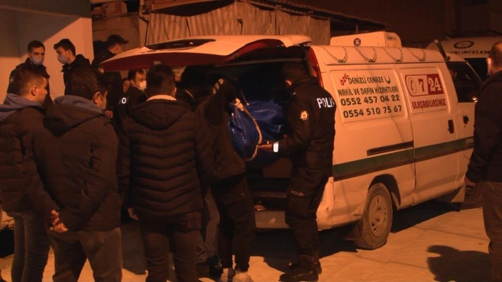 Tartıştığı yarım asırlık eşini tüfekle öldürdü