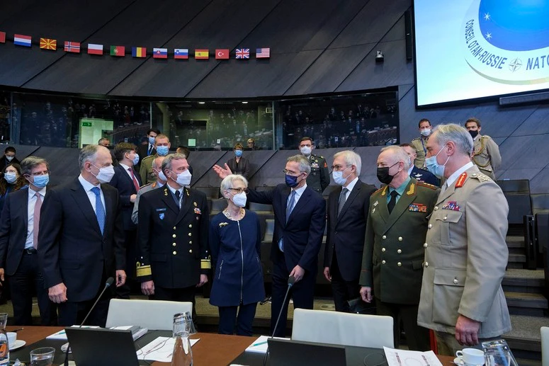 NATO’dan Rusya’ya Ukrayna mesajı: Ciddi sonuçlarla yüzleşirsiniz