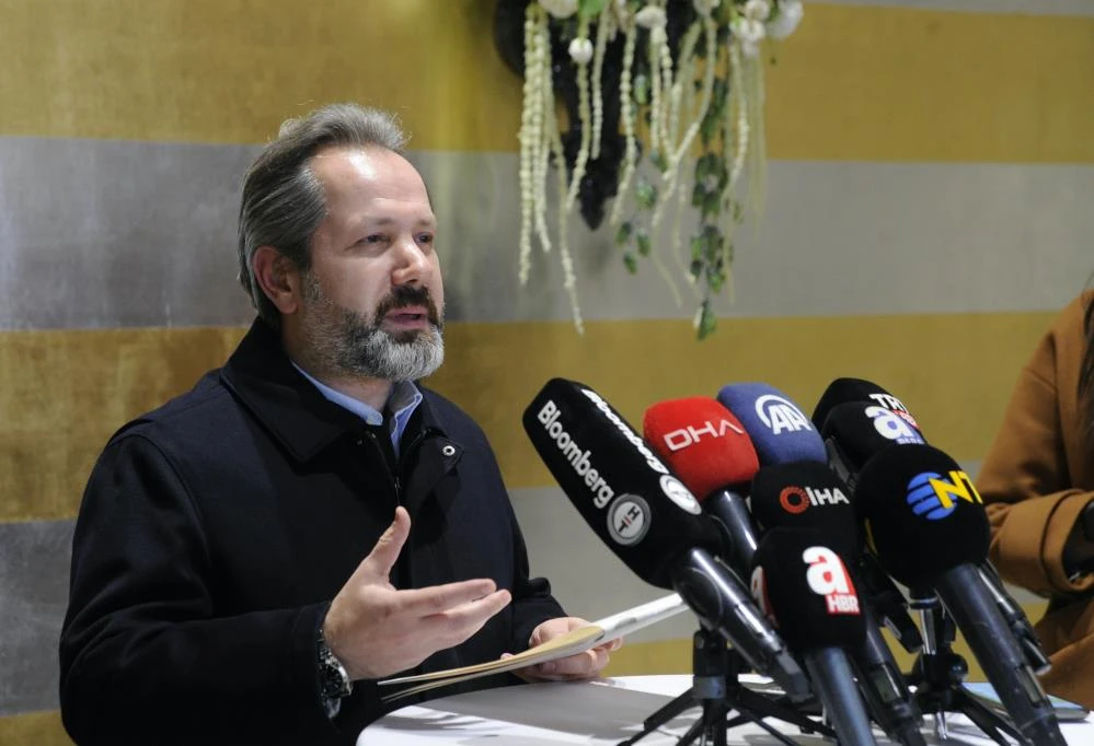 Ekonomistlerle buluşan Bakan Nebati 'doları düşürecek yeni hamle'yi duyurdu