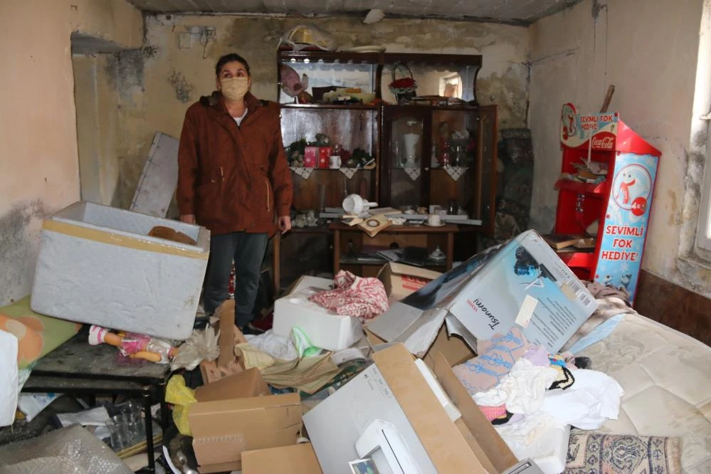 Komşuları eşini öldürdü, korkudan evi terk etti! Bir yıl sonra döndüğünde gördükleri şoke etti