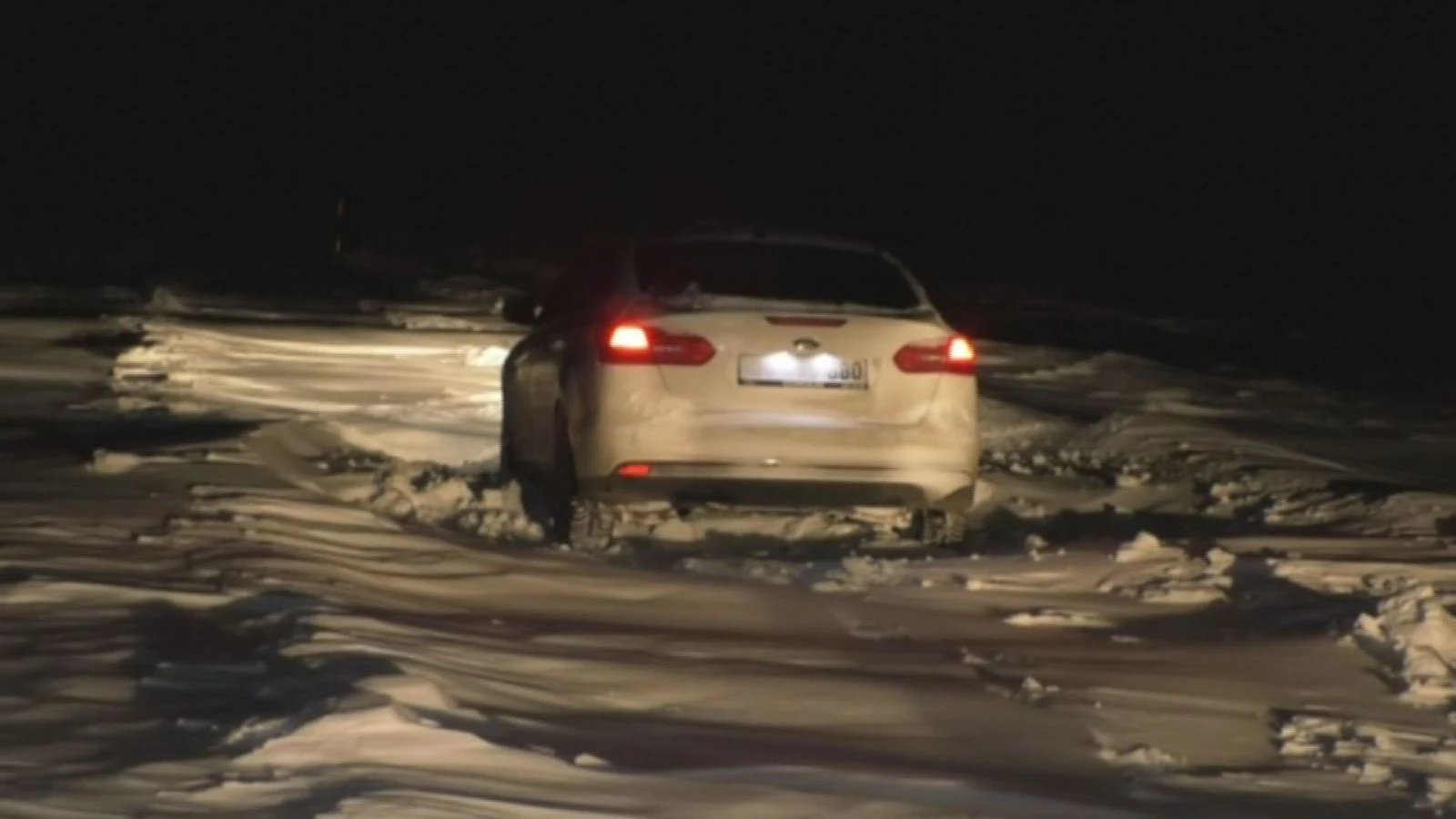 Kars’ta bir kişi donmaktan son anda kurtuldu