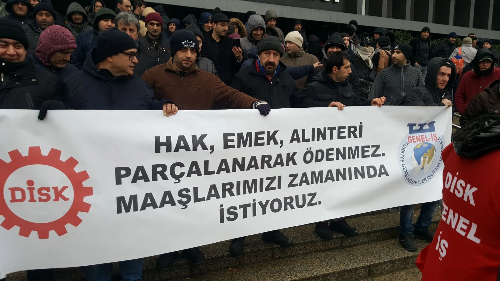 CHP'li belediyede maaş krizi! Çöp dağlarının oluşması yakındır