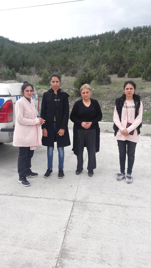 İl il gezip yüzlerce vatandaşı soydular