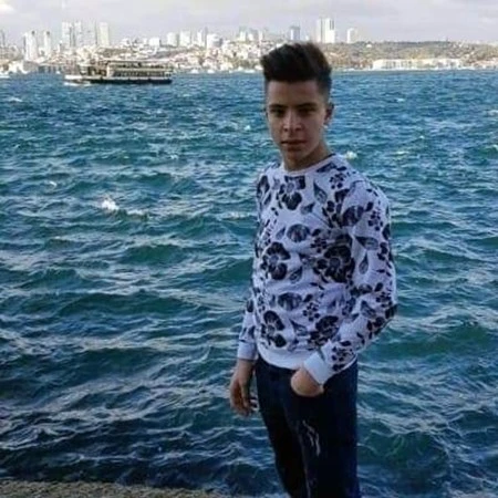 İstanbul’da cinayet anı kamerada