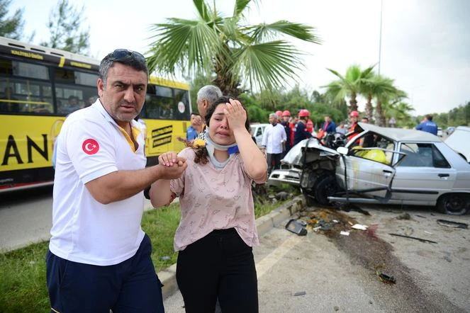 Yaralı sürücü, sürekli arkadaşlarını sordu