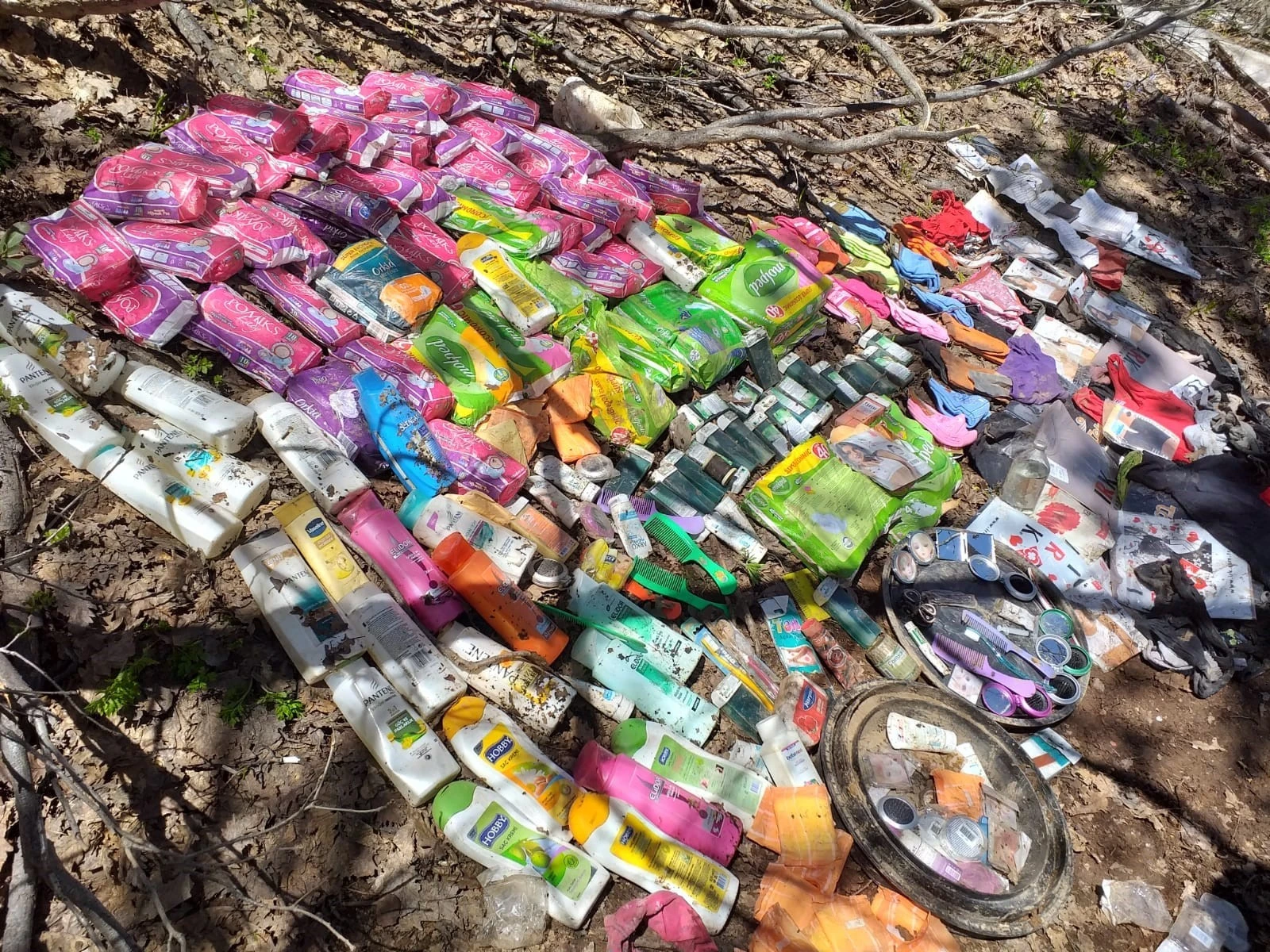 Muş'ta PKK'ya ait 32 sığınak imha edildi