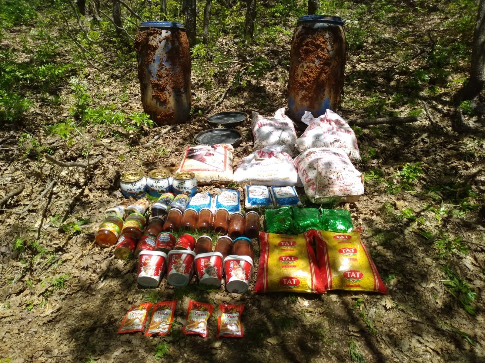 Muş'ta PKK'ya ait 32 sığınak imha edildi