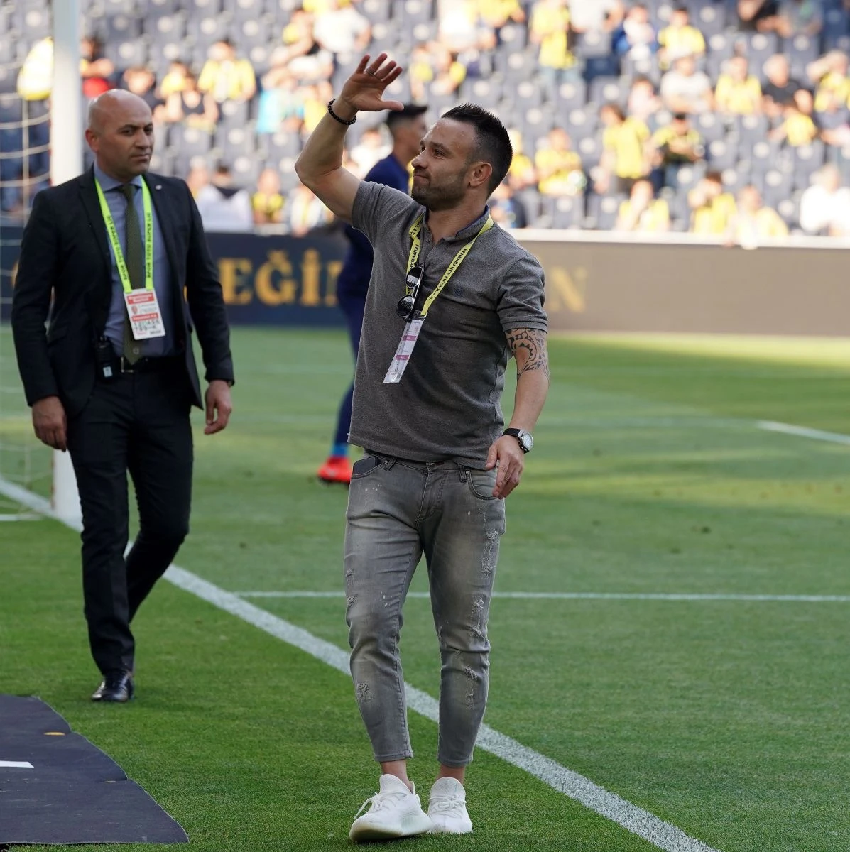 Valbuena, Kadıköy'e veda etti