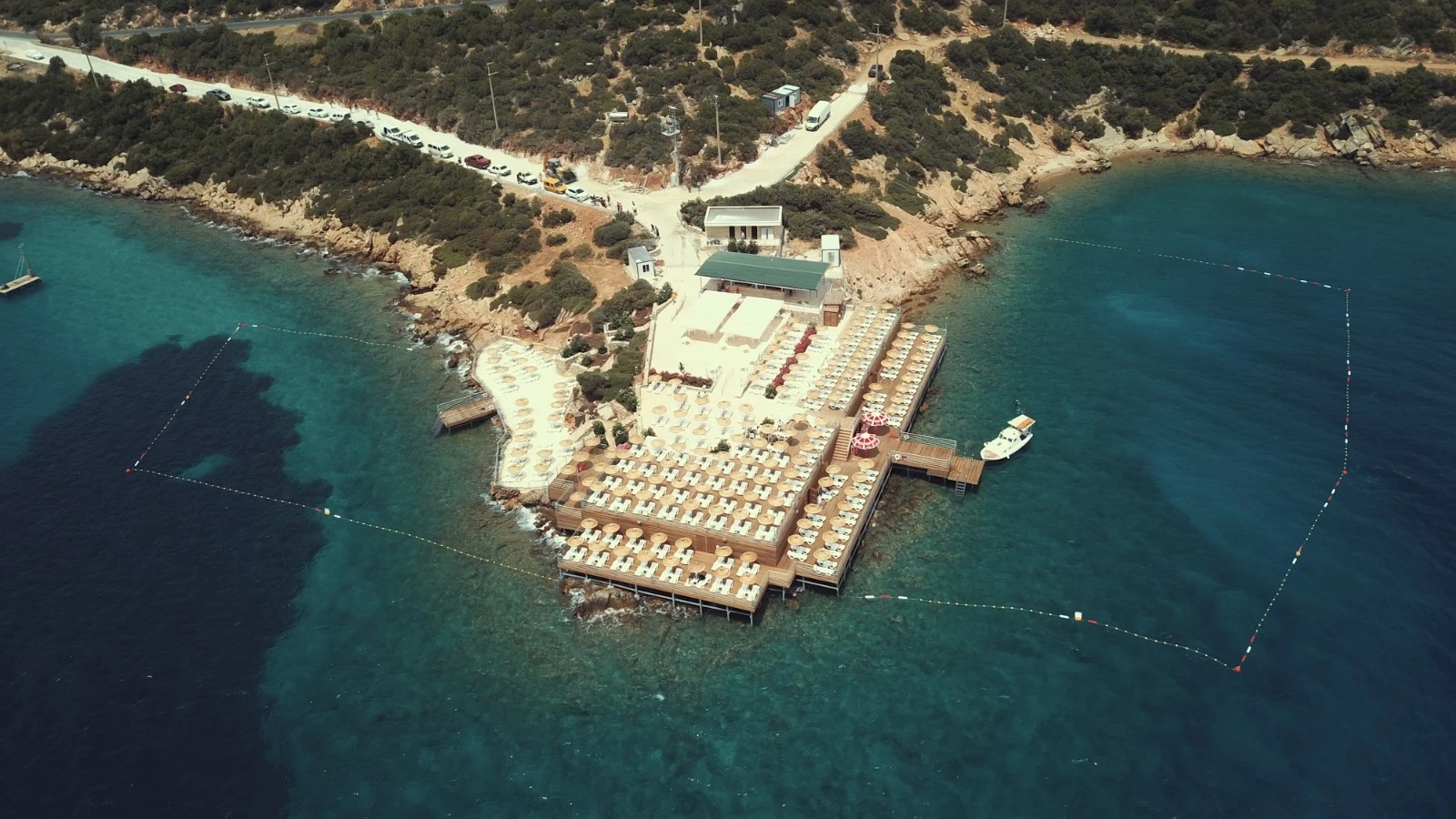 Kültür ve Turizm Bakanlığı'nın ilk halk plajı Bodrum’da açıldı