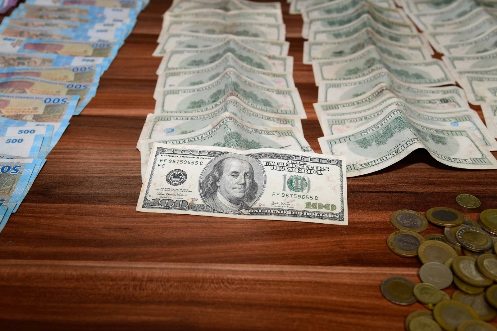 Dilencinin üzerinden servet çıktı