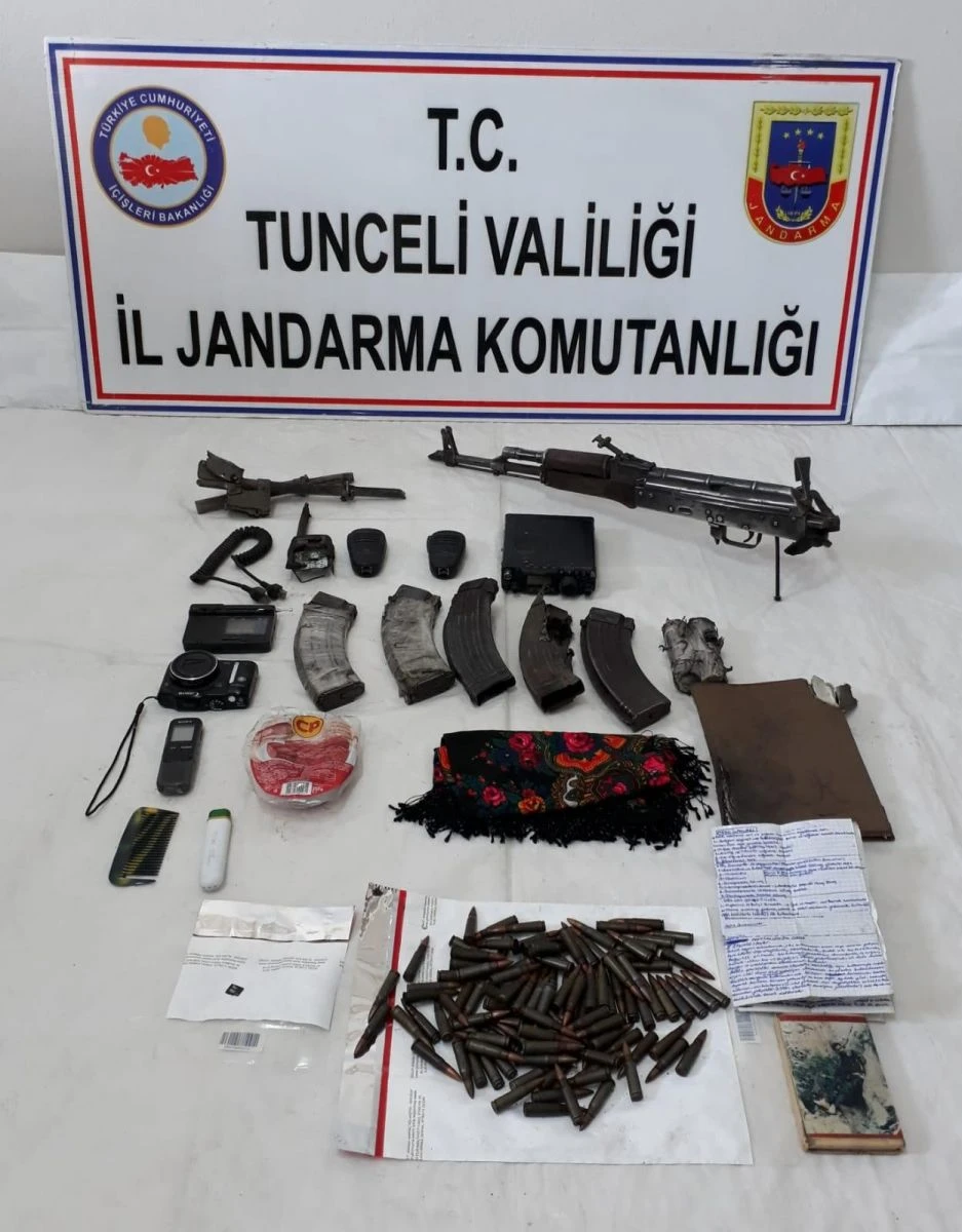 2 teröristin etkisiz hale getirildiği yerde 1 sığınak imha edildi