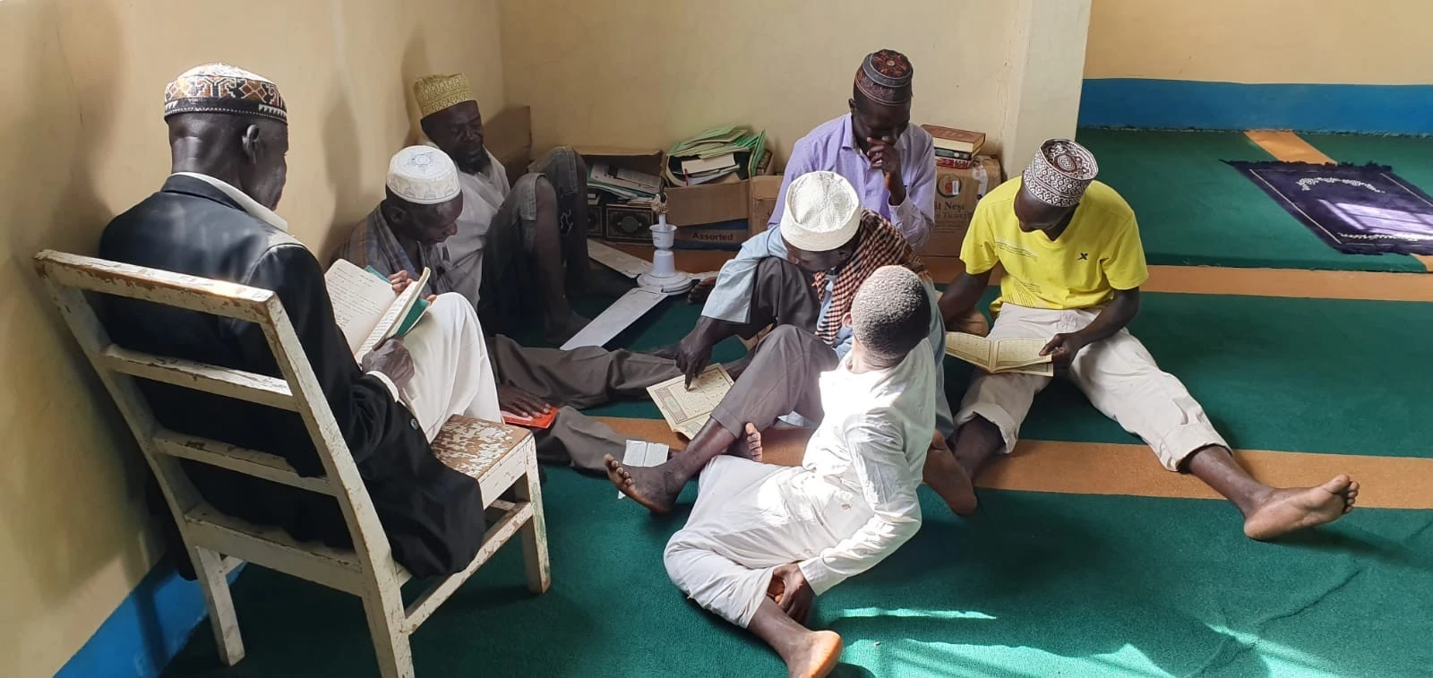 Papazlıktan vazgeçti, İslamiyeti seçti