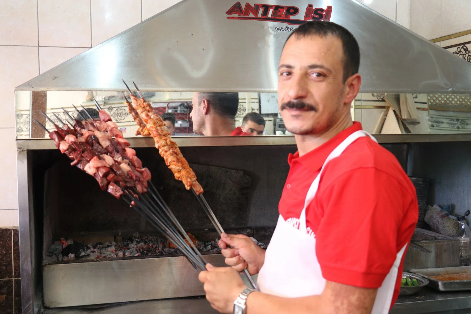 Drone'lu kebapçı sosyal medyayı salladı