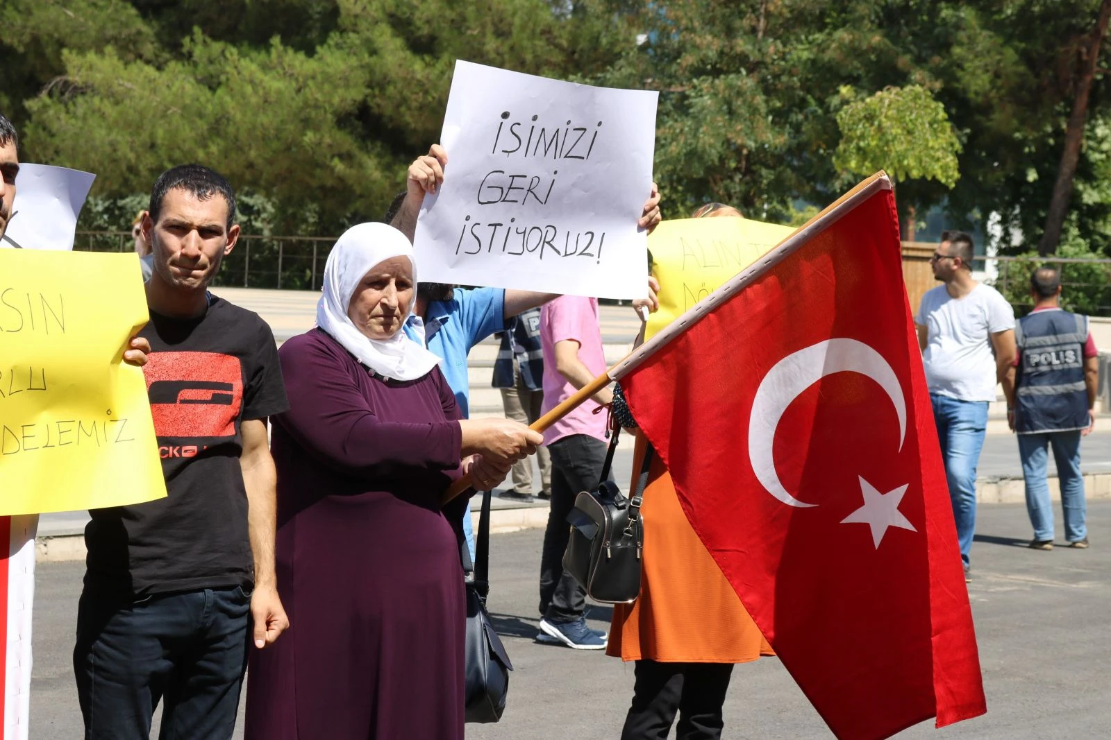 HDP’li belediyeler işçi kıyımına devam ediyor