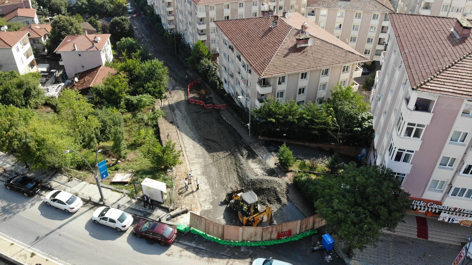Sağanak nedeniyle çöken yol iyileştiriliyor
