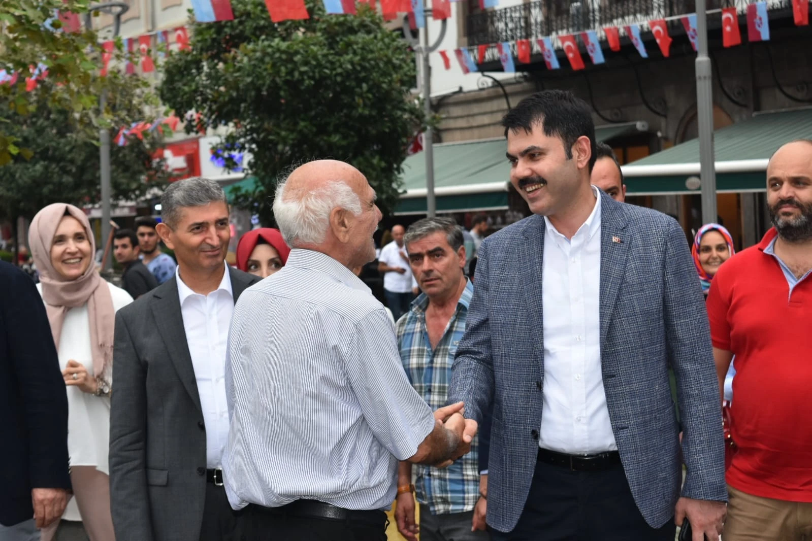 Kabinedeki 2 bakan tatil için Trabzon'u seçti