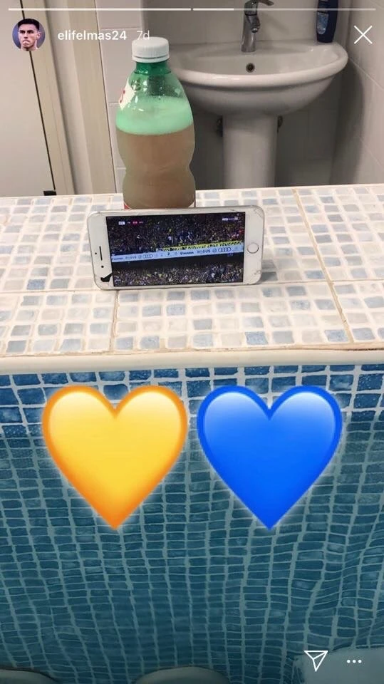 Eljif Elmas, Fenerbahçe-Gazişehir maçını takip ediyor