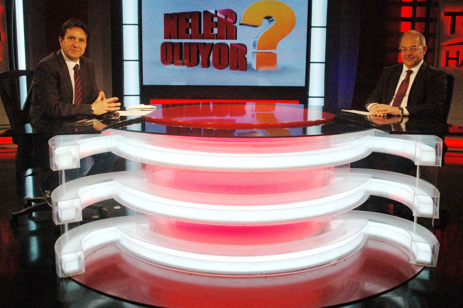 Bakan Akdağ'dan sağlık çalışanlarına müjde