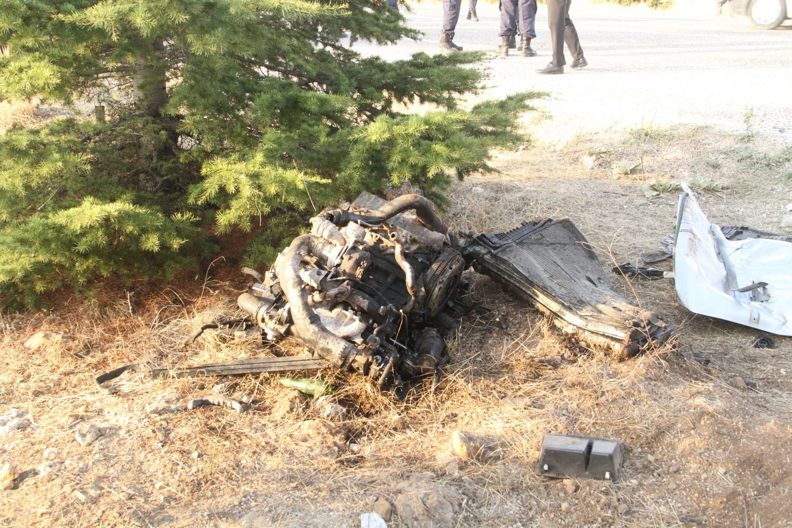 Eskişehir'de feci kaza: 2 ölü, 2 yaralı