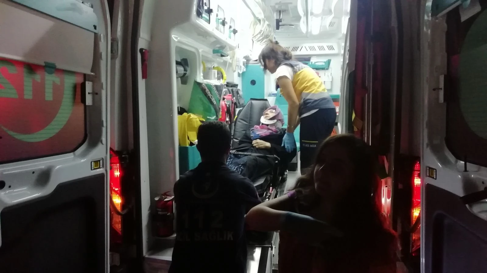 Kırmızı ışık ihlali kazaya neden oldu