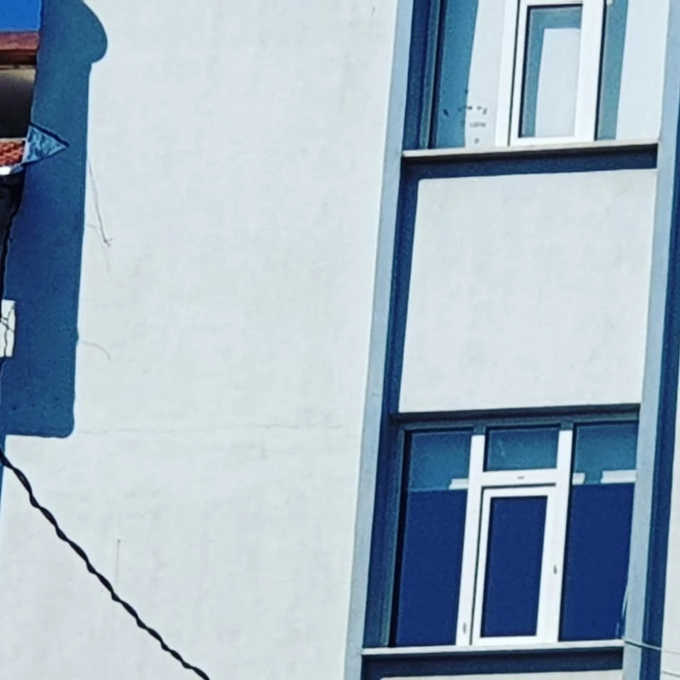 İstanbul'da binaları deprem vurdu